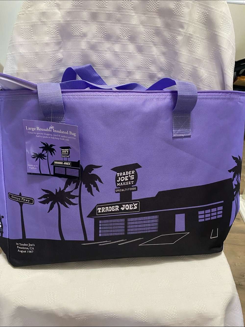 Trader Joe's Large Reusable Insulated Tote - Purple NEW